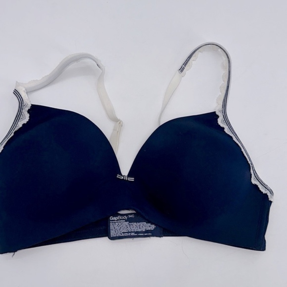 UEC GAP body navy blue lightly padded wireless bra size 34C